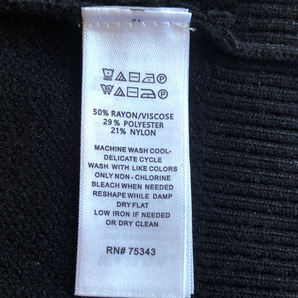 *WINTER SALE* NEW Latchlan Men’s Black Hooded Pullover Sweater in Medium. - Picture 7 of 12
